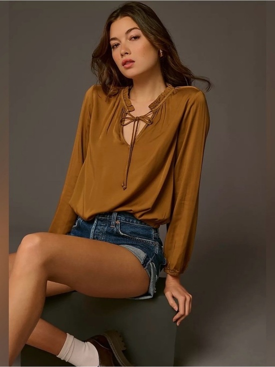 Anthropologie Tops - Anthropologie Cloth & Stone Blouse